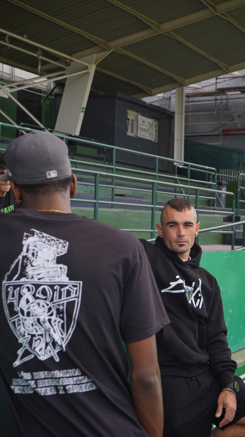 Camiseta Grafiti Rai